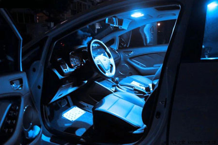 淺談LED汽車照明在未來市場的機遇與挑戰
