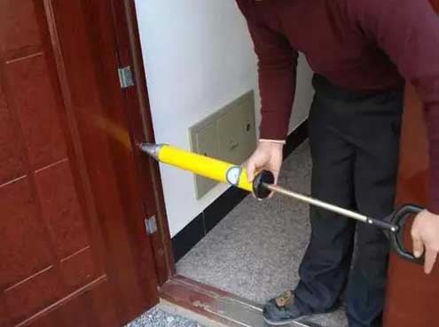 為什么安裝防盜門要灌漿？操作需注意些什么？