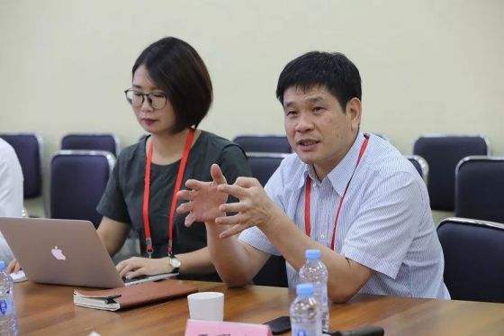 攜手打造中國智能制造示范企業，王力與富士康簽約戰略合作協議