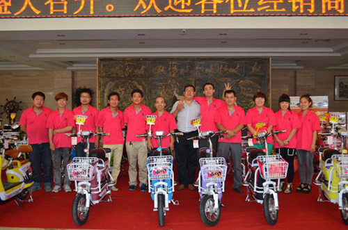 品牌大事|天津電動(dòng)車青州招商會(huì)，小島電動(dòng)車驚艷全場