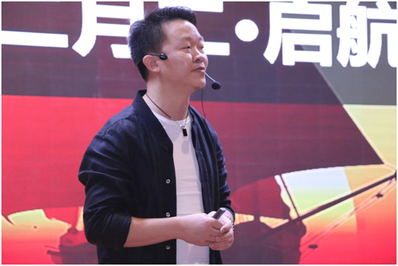 藝嘉2019新品發(fā)布 原創(chuàng)讓燈飾光芒萬丈