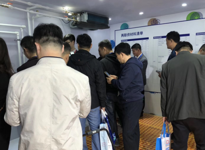 上海熱泵展開展首日，伊蕾科斯空氣能展區人氣爆棚！