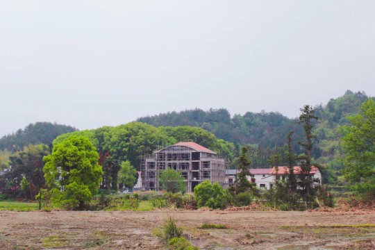 康居生活首選金德管業，一次消費終身受益